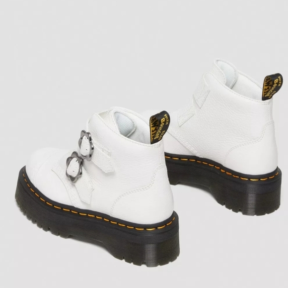 Dr. Martens Devon Flower Buckle Leather Platform Boots Women's 8 - Picture 5 of 12